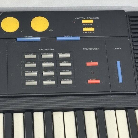 Vintage 90s MC-3A Digital Squarewave Electronic Keyboard – C64 / Chiptune Sounds - Picture 8 of 17